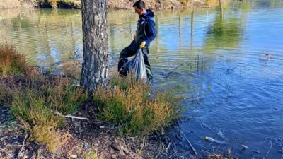 Muğla Büyükşehir’den Ula Göleti’nde Kapsamlı Çevre Temizliği Muğla Büyükşehir Belediyesi, doğal alanların korunması ve ekosisteminsürekliliğinin sağlanması için