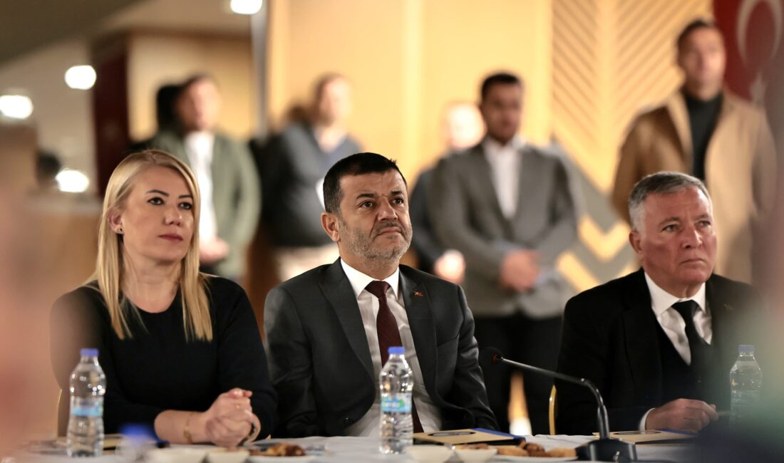 Denizli Büyükşehir Belediyesi ev sahipliğinde düzenlenen Sürdürülebilir Su Yönetimi ve