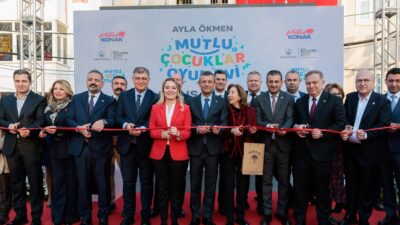 Ayla Ökmen Oyun Evi açıldı: Kurdeleyi CHP Lideri Özel kesti Konak Belediyesi’nin önemli sosyal projelerinden Mutlu Çocuklar Oyun Evleri’nden 11.’si,