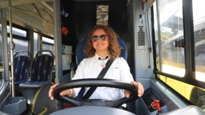 İETT, İstanbul’un özellikle merkezi ve turistik bölgelerinde görev yapan kaptanlarına