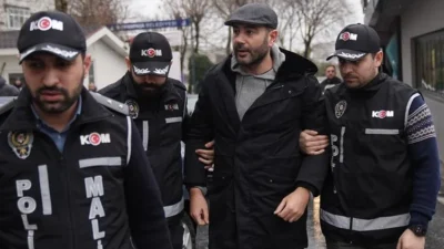 Beşiktaş Belediye Başkanı Rıza Akpolat‘ın tutuklandığı ihale yolsuzluğu operasyonunda 1 numaralı şüpheli