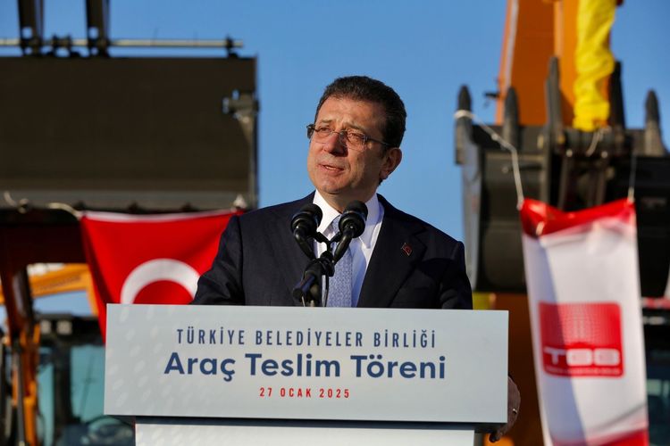 TBB ve İBB Başkanı Ekrem İmamoğlu, aralarında CHP, AK Parti,