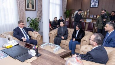 İzmir Büyükşehir Belediye Başkanı Dr. Cemil Tugay, çeşitli açılış ve