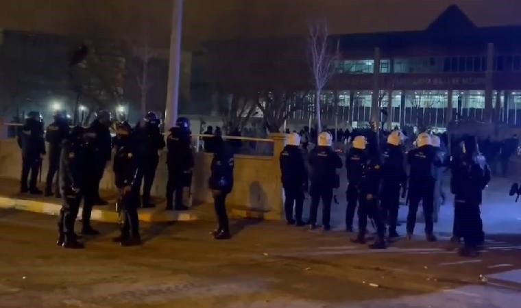 Van Büyükşehir Belediyesi’ne kayyum atandı, Abdullah Zeydan görevden uzaklaştırıldı! Van