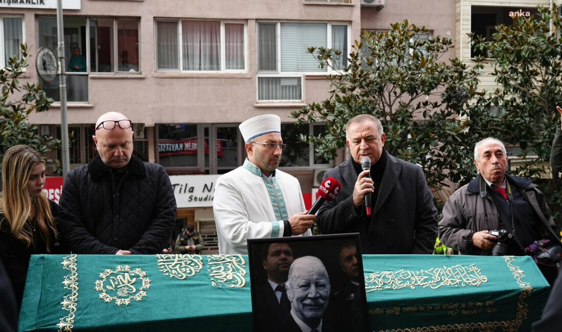  12 Eylül öncesinde Aytekin Kotil’in İstanbul Belediye Başkanı seçildiği dönemde