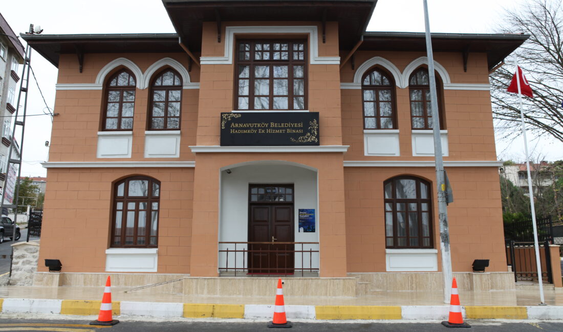 CHP’li belediyelerin SGK borcu nedeniyle ‘silkelendiği’ dönemde Arnavutköy’de tartışma yaratan