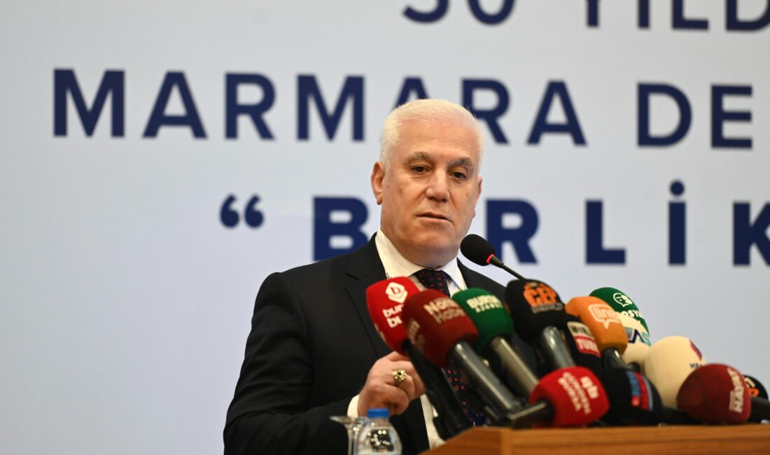 Bursa Büyükşehir Belediye Başkanı Mustafa Bozbey, Marmara Denizi’nin “Ben ölüyorum,