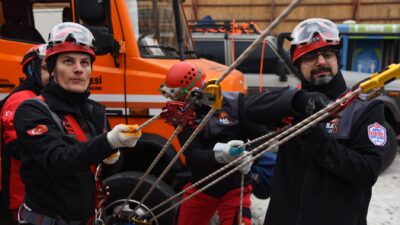 KADIKÖY BELEDİYESİ’NDEN DEPREM TATBİKATI BAŞKAN KÖSEDAĞI: “DEPREMİN FARKINDAYIZ, ÇALIŞIYORUZ” Kadıköy Belediyesi, 6 Şubat depremlerinin