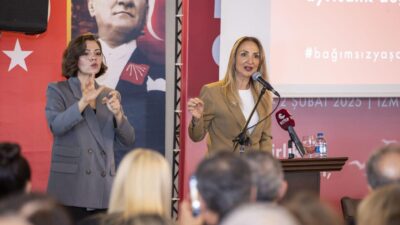 İzmir Büyükşehir Belediyesi’nin ev sahipliğinde düzenlenen üç günlük Engellilik Çalıştayı,