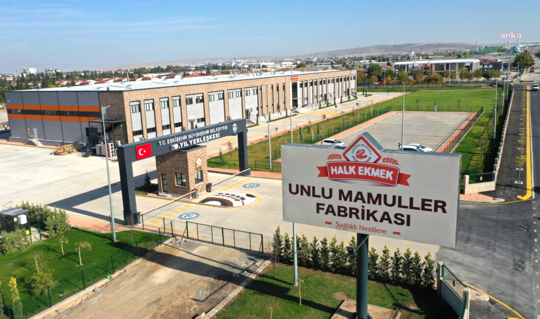 Eskişehir Büyükşehir Belediyesi’ne bağlı Halk Ekmek büfelerinde 300 gramlık ramazan