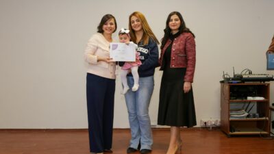 Karabağlar’da annelere farkındalık eğitimi Karabağlar Belediyesi ve Anne Çocuk Eğitim Vakfı (AÇEV) iş birliği