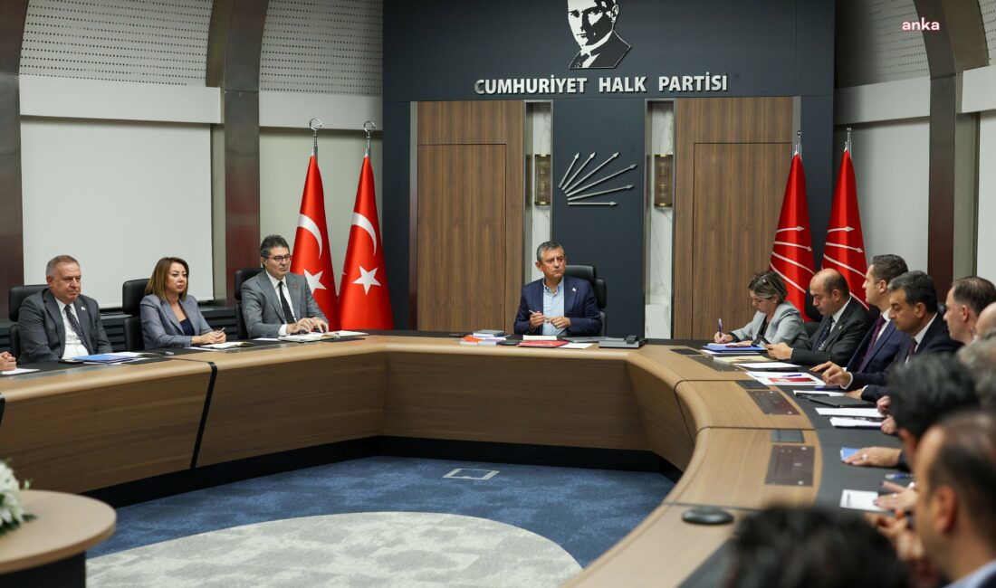 CHP Genel Başkanı Özgür Özel, Abdullah Öcalan’ın çağrısının ardından CHP
