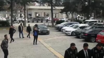 Isparta’da yürütülen soruşturma kapsamında gözaltına alınan Gelendost Belediye Başkanı Mustafa