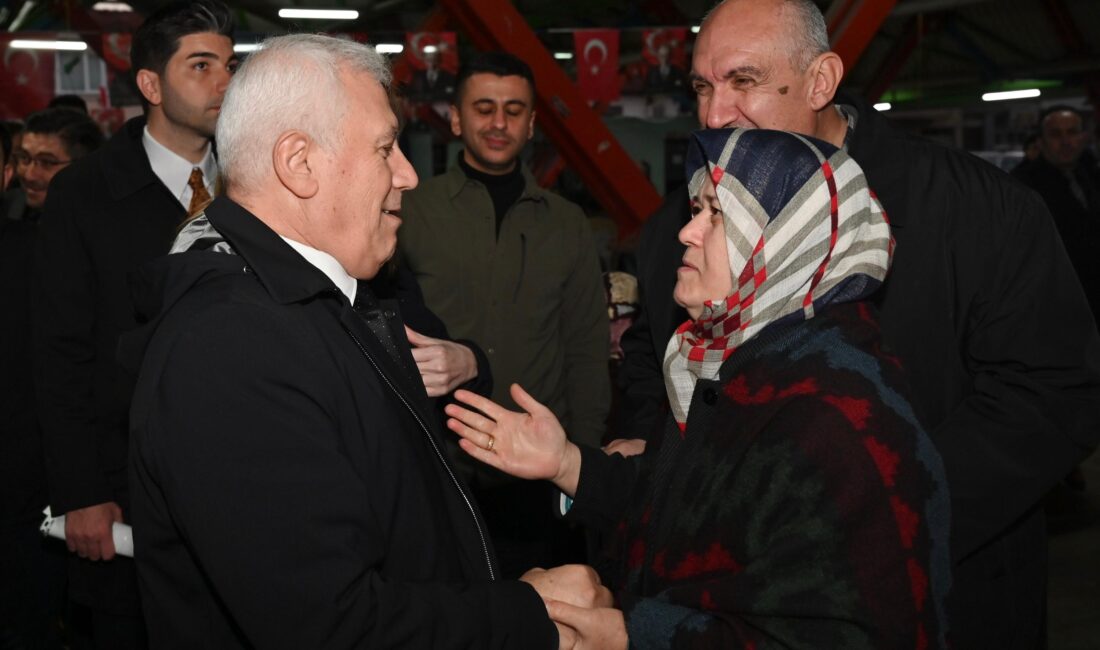  Bursa Büyükşehir Belediyesi tarafından Osmangazi ilçesi Soğanlı Mahallesi’nde düzenlenen iftar