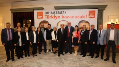 Odunpazarı Belediye Başkanı Kazım Kurt, CHP Odunpazarı İlçe Başkanlığının düzenlediği