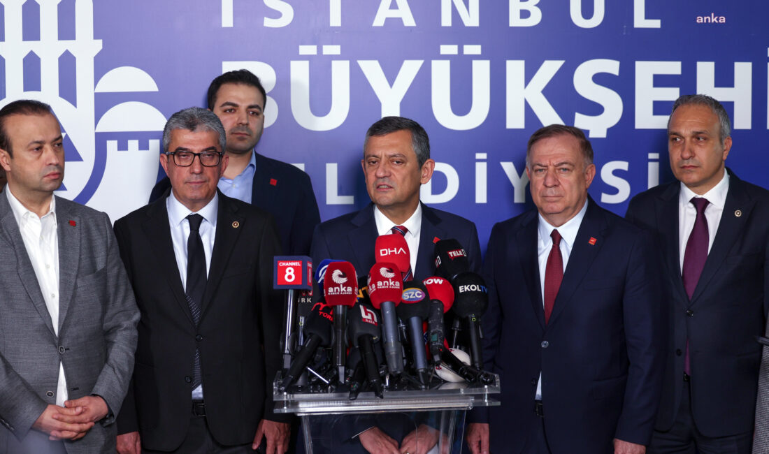 CHP 6 Nisan’da olağanüstü kurultaya gidiyor… Özgür Özel: ‘Partiyi olağanüstü