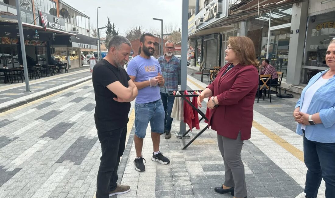 BAŞKAN GENÇAY, KENT LOKANTASI’NDAKİ ÇALIŞMALARI YERİNDE İNCELEDİ Didim Belediye Başkanı Hatice Gençay, Kent Lokantası’ndaki çalışmaları yerinde inceledi.Sosyal