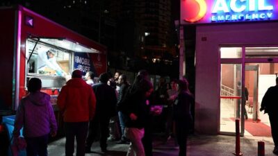 İBB’DEN HASTANELERE SAHUR HİZMETİ İBB, Ramazan ayı boyunca hastanelerin acil servislerinde sahur hizmeti sunarak