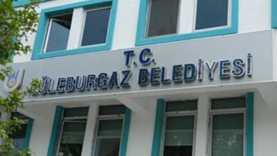 Lüleburgaz Belediyesi’nden 2 milyon 585 bin TL’lik üniversiteli desteği Lüleburgaz Belediyesi, üniversiteli gençleri eğitim hayatlarında yalnız bırakmıyor. ‘Üniversiteli Aile