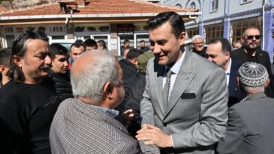 Manisa Büyükşehir Belediye Başkanı Mimar Ferdi Zeyrek, Akhisar Belediye Başkanı