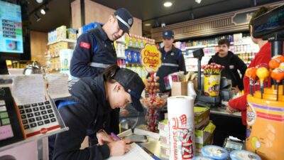 Denizli Büyükşehir Zabıta’dan ramazan denetimi Denizli Büyükşehir Belediyesi Zabıta ekipleri, ramazan ayında vatandaşların sağlıklı ve