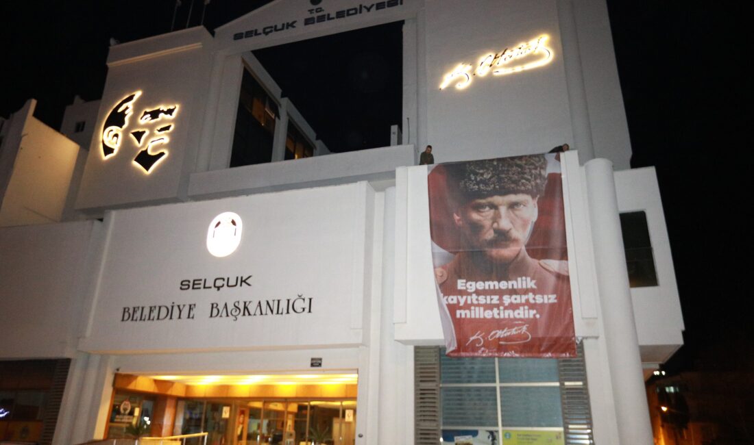 stanbul Büyükşehir Belediye Başkanı ve Cumhuriyet Halk Partisi Cumhurbaşkanı Aday