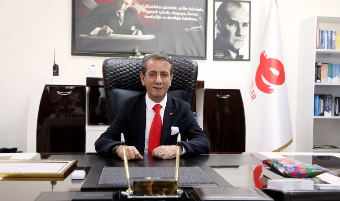 BAŞKAN YETİŞKİN’DEN KALPLERE DOKUNAN DAYANIŞMA PROJESİ Efeler Belediye Başkanı Anıl Yetişkin, Ramazan ayının gelmesiyle birlikte hayata