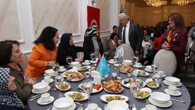 Nilüfer Belediye Başkanı Şadi Özdemir, şehit aileleri ve gaziler ile