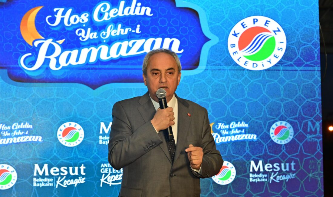 Kepez Belediyesi, her gün bir mahallede iftar geleneğini Habibler Mahallesi’nde