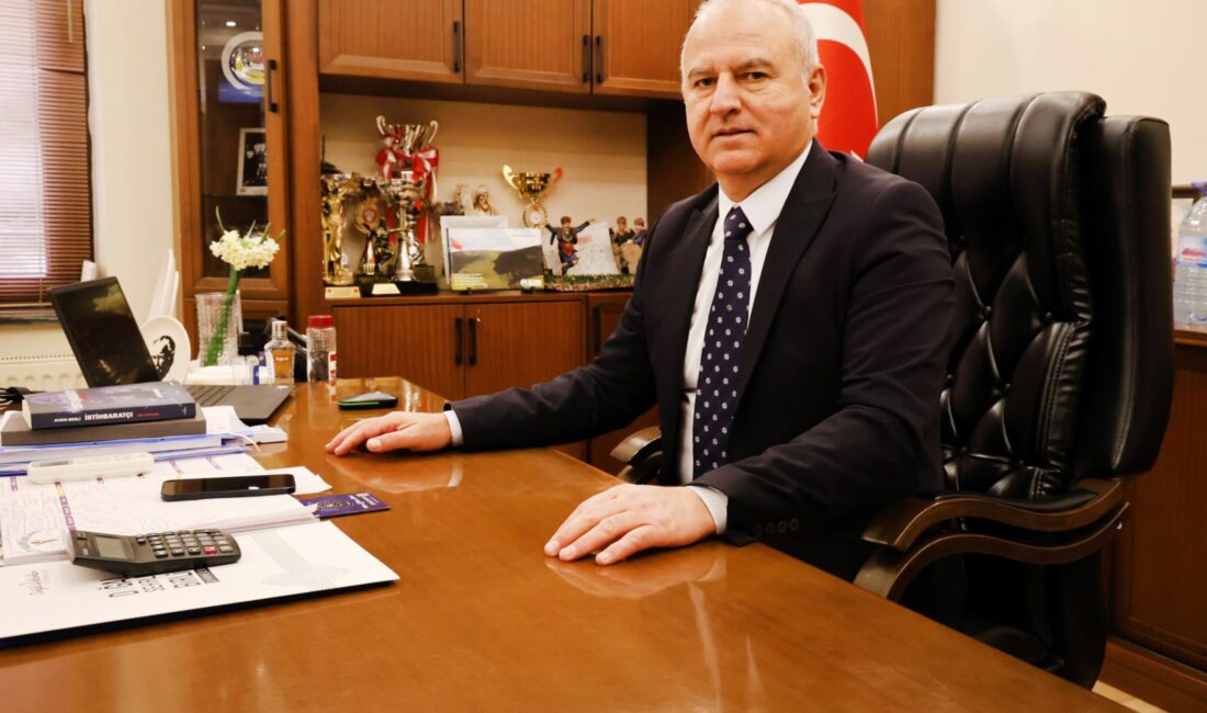 Çine Belediye Başkanı Mehmet Kıvrak, 18 Mart Şehitleri Anma Günü