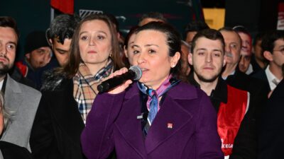 Zeyrek, “Cesaretle yan yana duran tüm yoldaşlarıma selam olsun” Manisa Büyükşehir