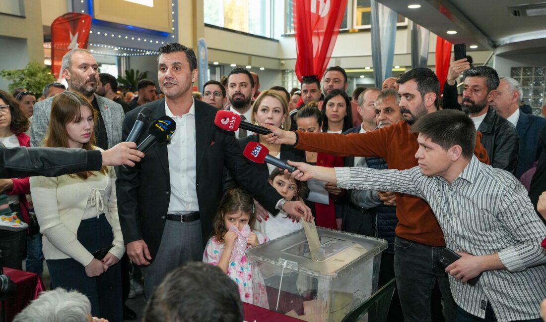 Manisa Büyükşehir Belediye Başkanı Ferdi Zeyrek, Cumhuriyet Halk Partisi (CHP),