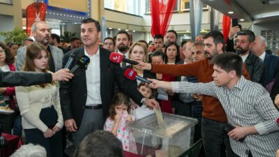 Manisa Büyükşehir Belediye Başkanı Ferdi Zeyrek, Cumhuriyet Halk Partisi (CHP),