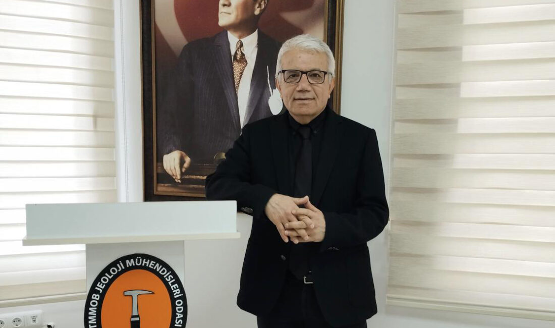TMMOB Jeoloji Mühendisleri Odası Adana Şube Başkanı Dr. Mehmet Tatar,