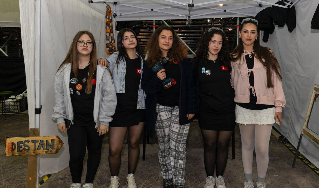 KOSBİ Zülfü-Mevlüt Çelik Mesleki ve Teknik Anadolu Lisesi takımı DESTAN-9591