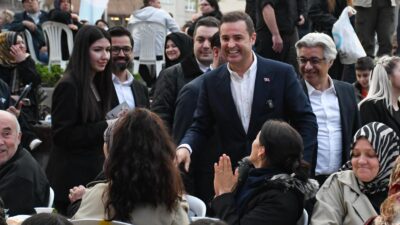  20 binden fazla Balıkesirli aynı sofrada buluştu Ahmet Akın’dan Kuvayimilliye’nin