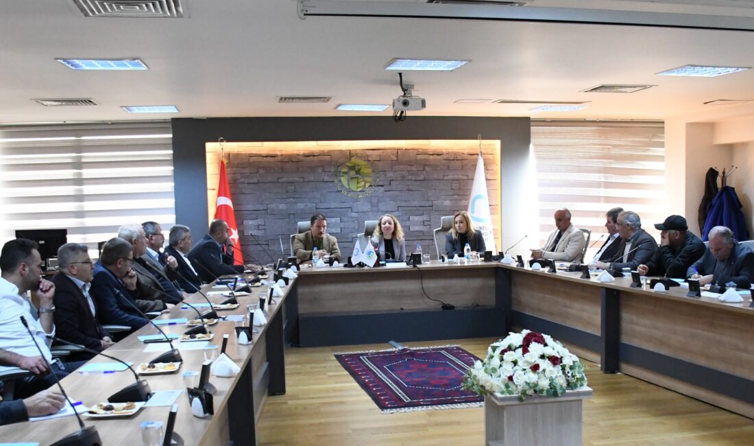 Balıkesir Büyükşehir Belediye Başkanı Ahmet Akın, “Tarımda Balıkesir Modeli” ile