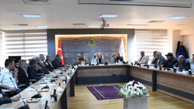 Balıkesir Büyükşehir Belediye Başkanı Ahmet Akın, “Tarımda Balıkesir Modeli” ile