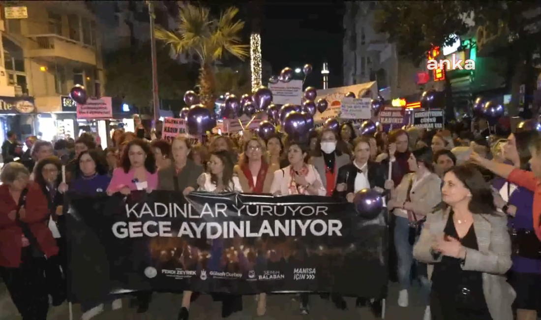 Manisa’da yüzlerce kadın Manisa Büyükşehir Belediyesi’nin 8 Mart Dünya Emekçi