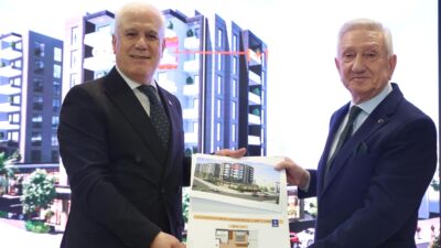  Bursa Büyükşehir Belediyesi’nin Yiğitler Kentsel Dönüşüm Projesi’ne katılan hak sahipleri,