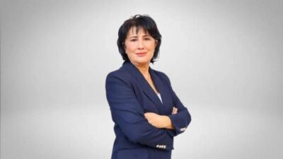 İzmir Kınık Belediye Başkanı Sema Bodur, 2017 model Passat marka aracını