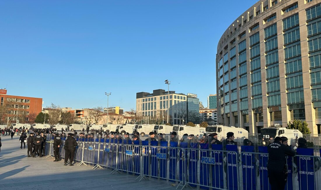 İstanbul Büyükşehir Belediye (İBB) Başkanı Ekrem İmamoğlu, hakkında yürütülen soruşturmalar