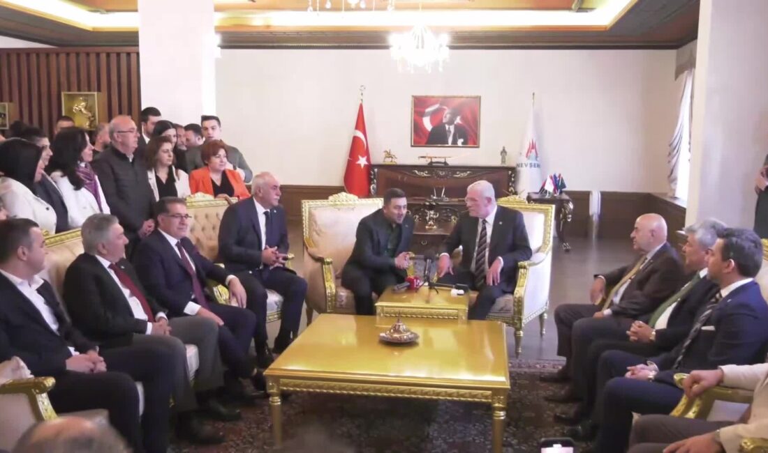 İYİ Parti Genel Başkanı Müsavat Dervişoğlu, “Kadınlarımızın Dünya Emekçi Kadınlar