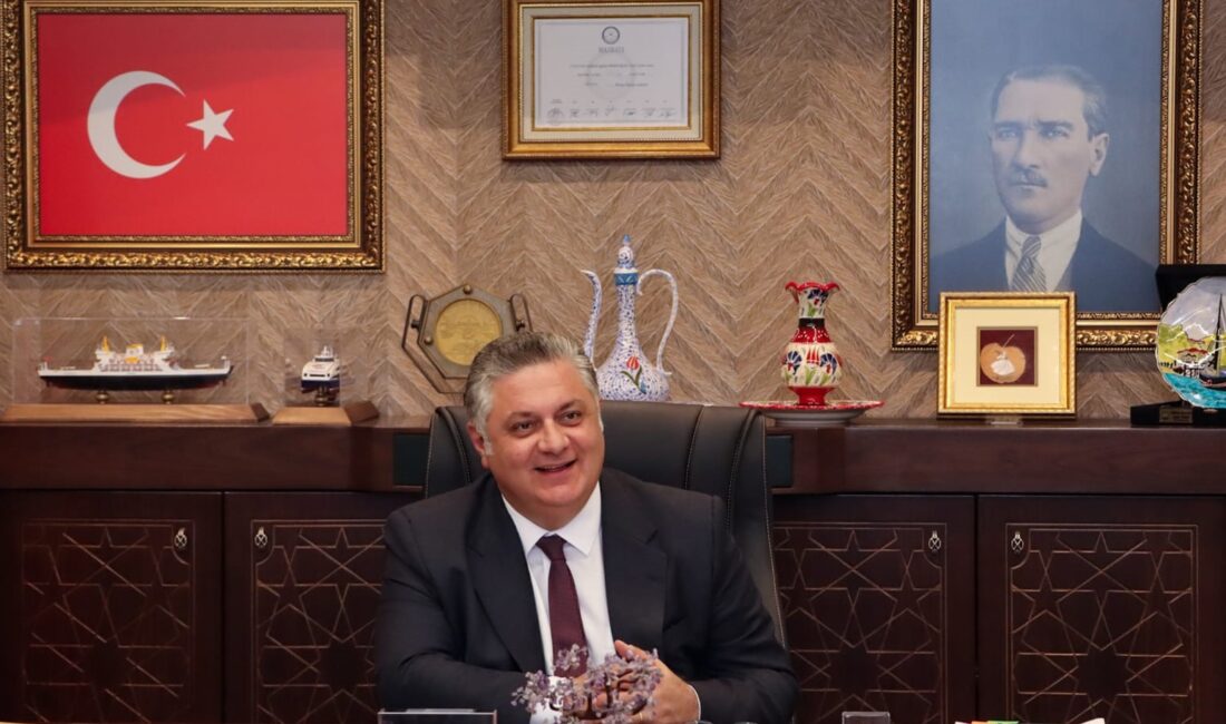 Yalova Belediye Başkanı Mehmet Gürel 23 Nisan Ulusal Egemenlik ve