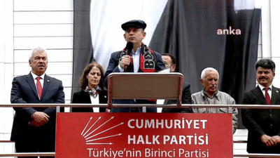 CHP’den “Millet İradesine Sahip Çıkıyor” mitingi…  Özgür Özel: “En yüksek faizde Venezuela, Yozgat ve Zimbabve var.