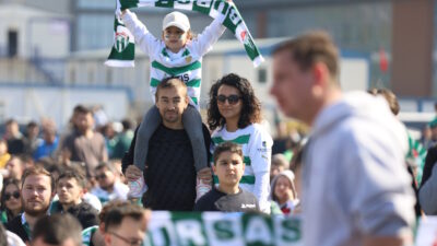 Bursaspor, Balıkesir’de oynan maçta Artvin Hopaspor’u 2-1 mağlup ederek bitime