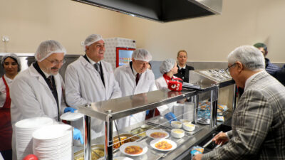 Kent Lokantaları’nın 18.şubesi Eyüpsultan’da açıldı İstanbul Büyükşehir Belediyesi’nin daha fazla kişiye uygun fiyatlı, sağlıklı, dengeli