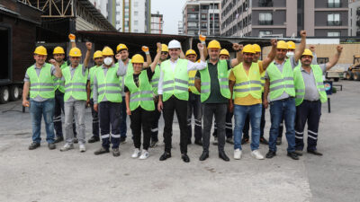 Mezitli Belediye Başkanı Ahmet Serkan Tuncer, 1 Mayıs Emek ve