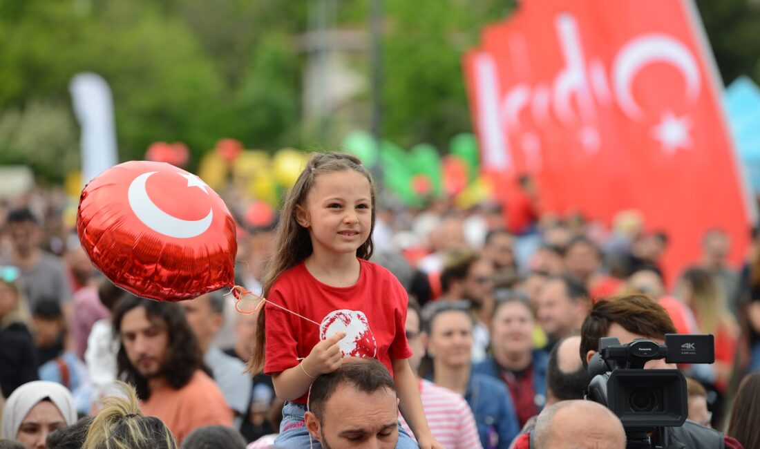 Nilüfer Belediyesi, 23 Nisan Ulusal Egemenlik ve Çocuk Bayramı’nda, çocukların