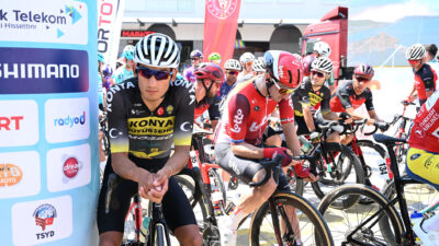 60. Cumhurbaşkanlığı Bisiklet Turu’nun Kemer-Kalkan etabı başladı Cumhurbaşkanlığı himayesinde Türkiye Bisiklet Federasyonu tarafından düzenlenen 60. Cumhurbaşkanlığı Türkiye